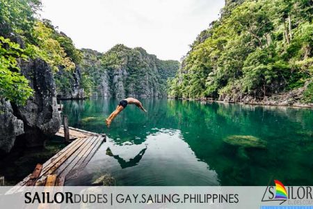 Philippines gay guy swimming